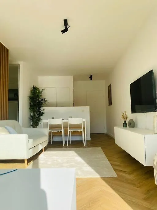 Cozy Studio + Apartment Antwerp Belgium